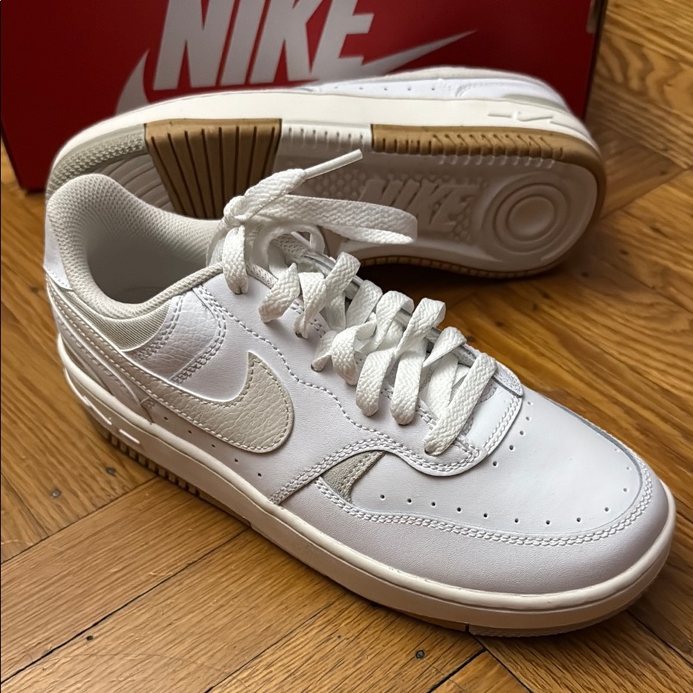 Nike Women Gamma Force NWT